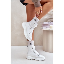 Bőr szigetelt női cipők a hatalmas platformon Big Star OO274A598 Fehér 2