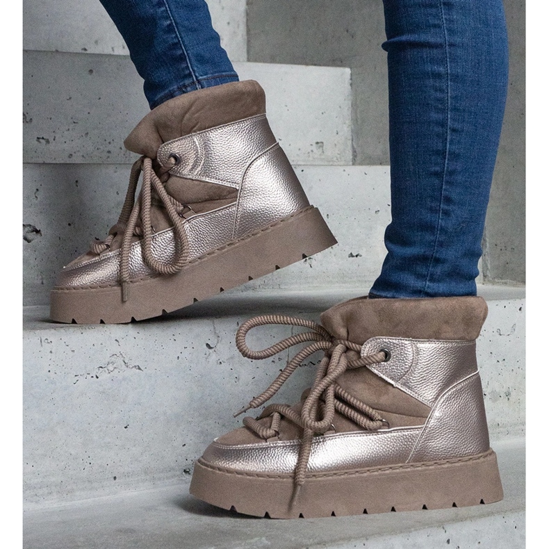 Sötétbézs női platform hócsizma szőrme béléssel 1