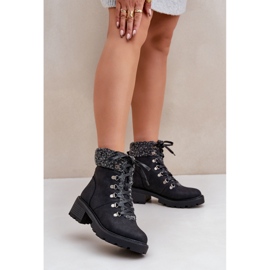 Női báránybőr csizma, alacsony sarkú, fekete 2