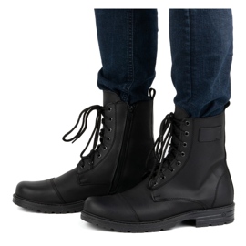 Lengyel magasszárú bőr férfi cipő 2118/2 POLBUT fekete 2