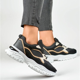 Női tornacipő vastag talppal, fekete 9062-B 1