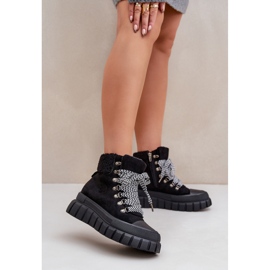 Női szigetelt csizma 24BT26-7929 fekete 1