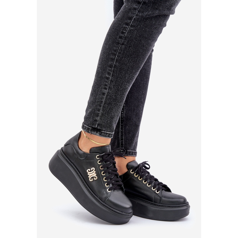 Természetes bőr tornacipő a platformon Gold Decoration Lewski 3428 fekete 1