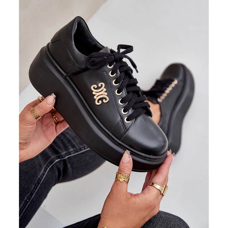 Természetes bőr tornacipő a platformon Gold Decoration Lewski 3428 fekete 2