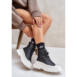 Bőr szigetelt tornacipő hatalmas platformon Big Star OO274A599 fekete 1