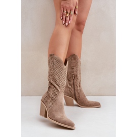 Áttört cowboy csizma magas sarkon, sötét bézs 2