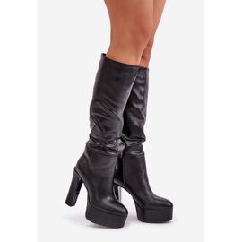 Magas sarkú és platformos csizma Eco bőrből, fekete 1