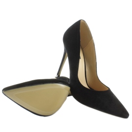 Csodálatos velúr bársony sarkú cipő fekete 2