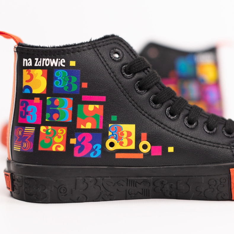 Hivatalos női sportcipő a Big Star x Wośp RR274A651-től fekete 1