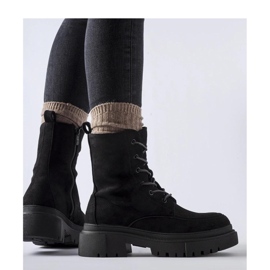 Fekete munkáscsizma csapdákkal, masszív Riel - Solea talpon 1