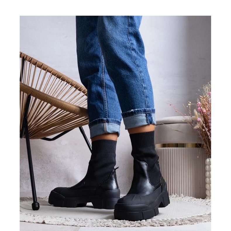 Fekete női bokacsizma Conta - Solea 1