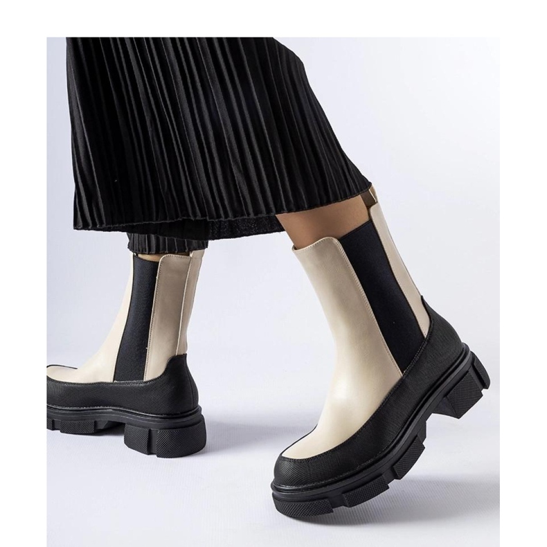 Faisal - Solea bézs és fekete felbújós bokacsizma 1