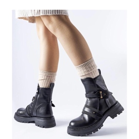 Fekete szigetelt csizma a Laderoute-tól - Solea 1 Fekete szigetelt csizma a Laderoute-tól - Solea 1