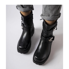 Enrico fekete masszív csizma - Solea 1 Enrico fekete masszív csizma - Solea 1