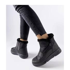 Fekete hőszigetelt hócsizma cipzárral 1 Fekete hőszigetelt hócsizma cipzárral 1