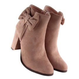 Magas sarkú csizma rózsaszín nc93 Pink masnival sokszínű 1