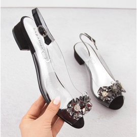 Fekete átlátszó lapos szandál kövekkel a Sabatina márkától 1