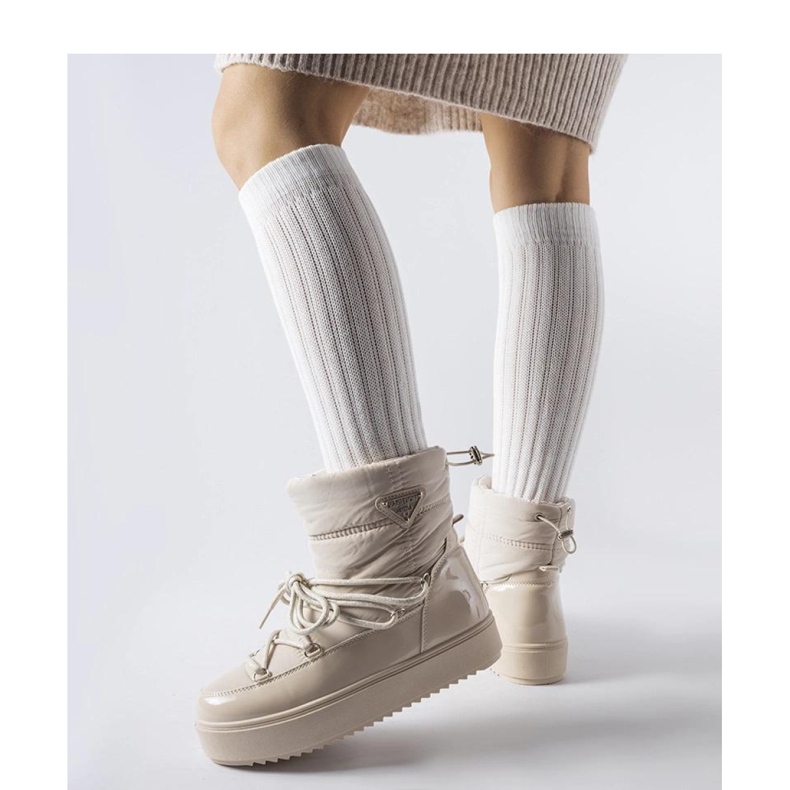 Bézs színű hőszigetelt hócsizma elasztikus Oslavia - Solea-val 1