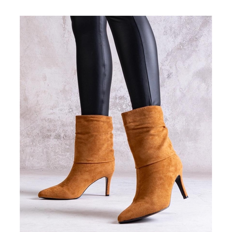 Barna magas sarkú csizma Bileis - Solea 1