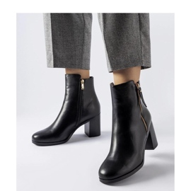 Fekete szigetelt klasszikus Edilio - Solea csizma 1