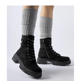 Fekete, enyhén szigetelt öko-velúr csizma 1