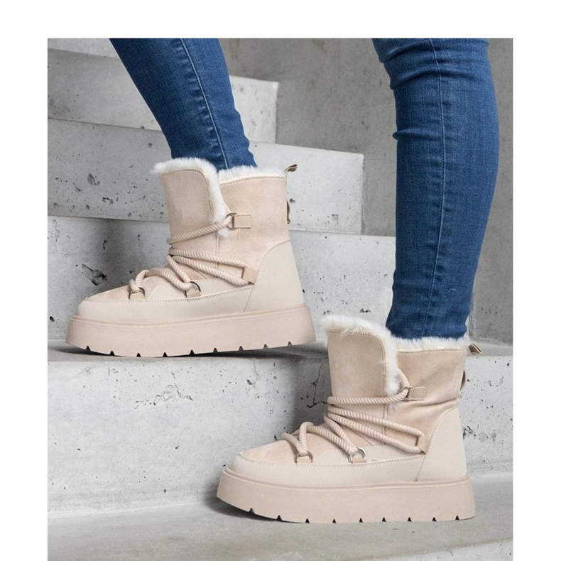 Szőrmével szigetelt platformos hócsizma bézs 1