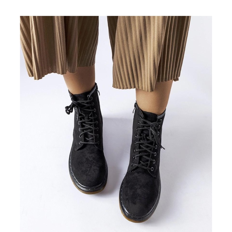 Fekete öko-velúr munkások 1