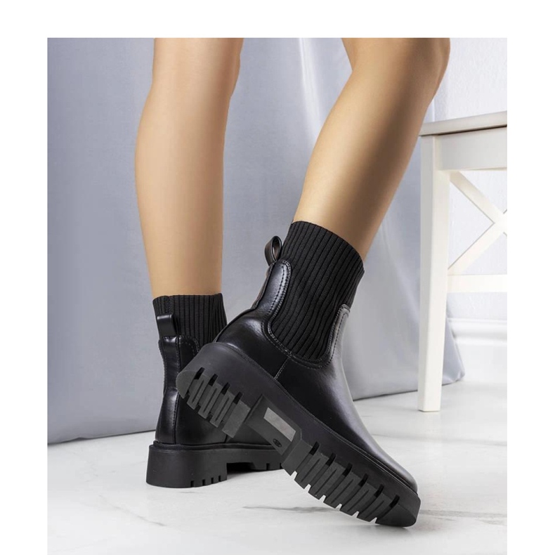 Fekete szigetelt csizma 1