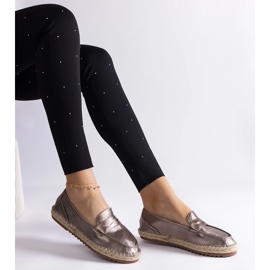Barna csúszó espadrilles a peronon 2