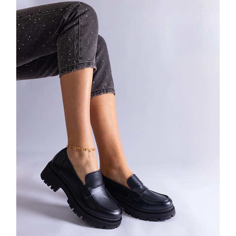 Fekete öko-bőr mokaszinok 2