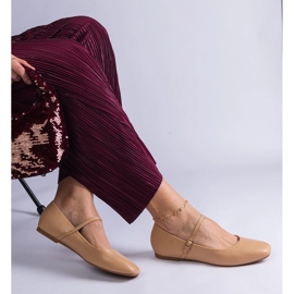 Bézs színű balettlakások eco-bőr csatokkal 2