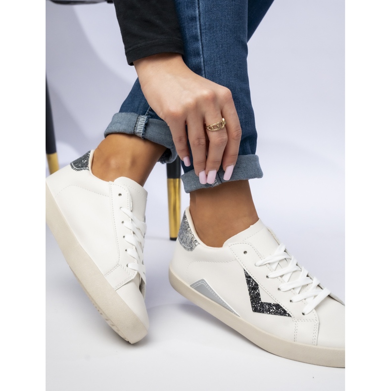 A női cipők csillogó betétek fekete 1 A női cipők csillogó betétek fekete 1