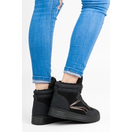 Prémes sportcipő fekete 1