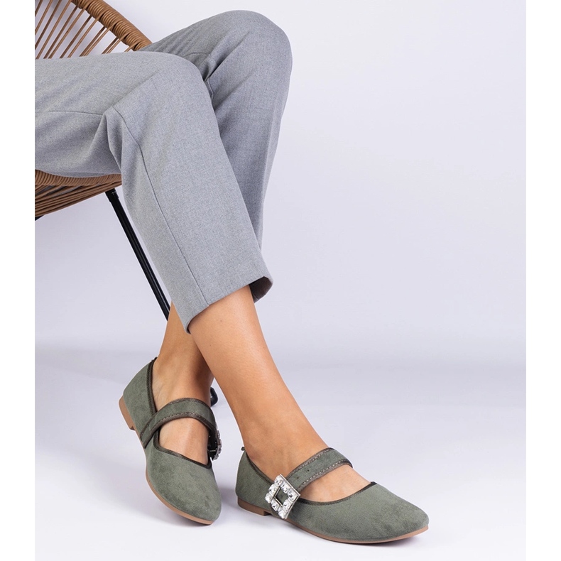 Zöld balerinák díszítve egy csattal, kristályokkal 1