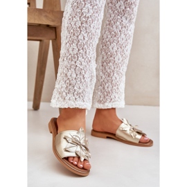 Papucs dekorációval természetes bőr Zazoo 3667 Zlotys aranysárga 2