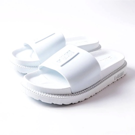 Női Big Star papucs LL274428 fehér 5