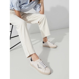 Női cipők brokát ezüst betétek fehér 1