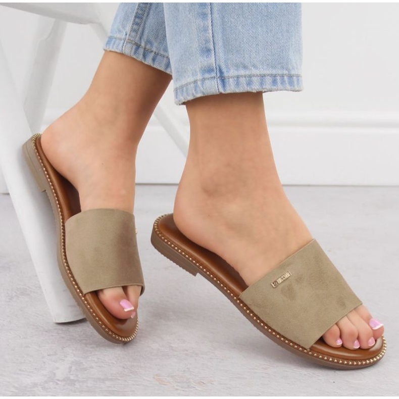 Big Star Női papucs nagy csillag RR274619 bézs 2