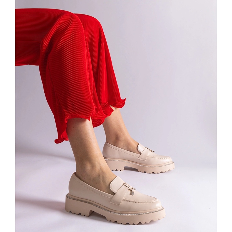 Bézs -öko -lenercipők cirkonokkal díszítve 1 Bézs -öko -lenercipők cirkonokkal díszítve 1