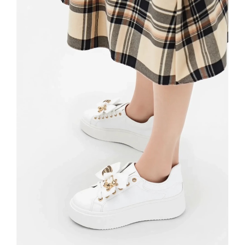 Női cipők báj fehér 1 Női cipők báj fehér 1