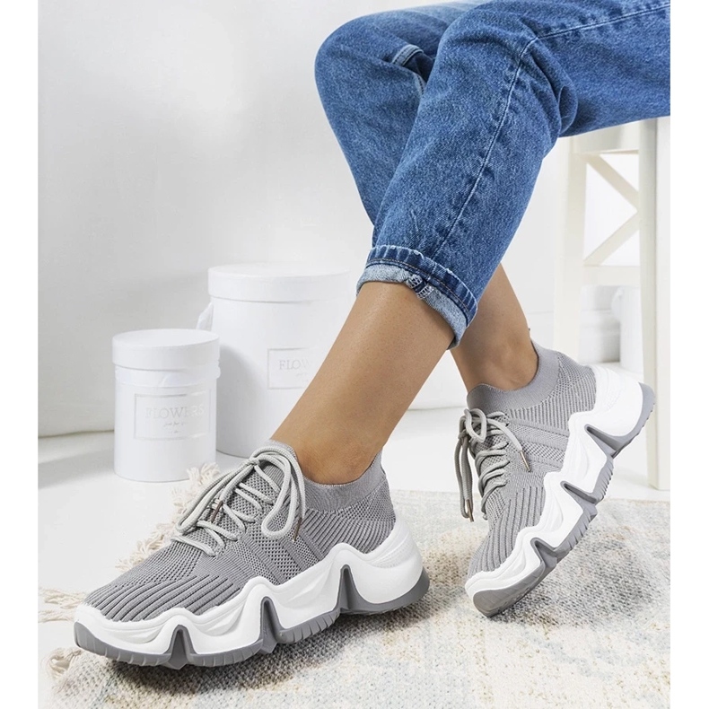 D/GMR Szürke sportcipő a Thornbertől 2