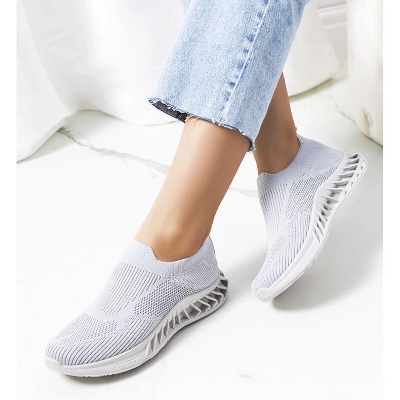 D/GMR Neda szürke sportcipői 1