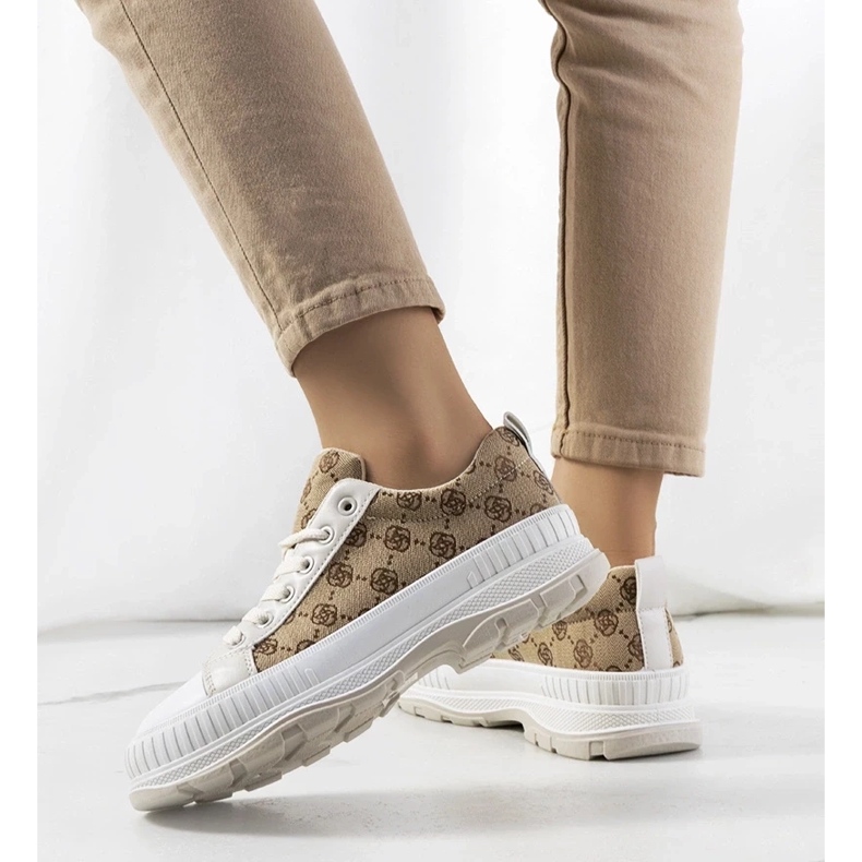 D/GMR Bézs színű tornacipő a Meliko platformon 2