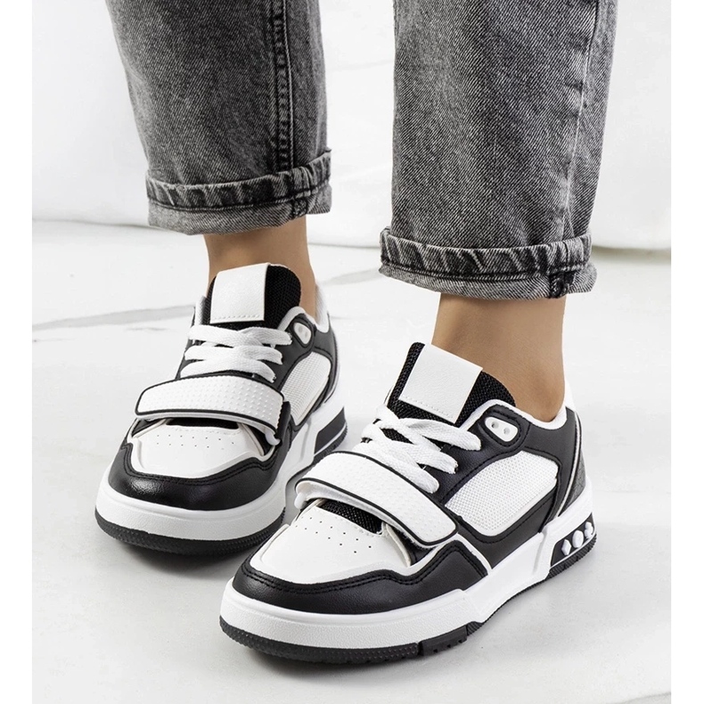 D/GMR Fekete női Kadie tornacipő fehér 1 D/GMR Fekete női Kadie tornacipő fehér 1