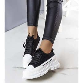 D/GMR Fekete magas talpú tornacipő a Callani cégtől 2