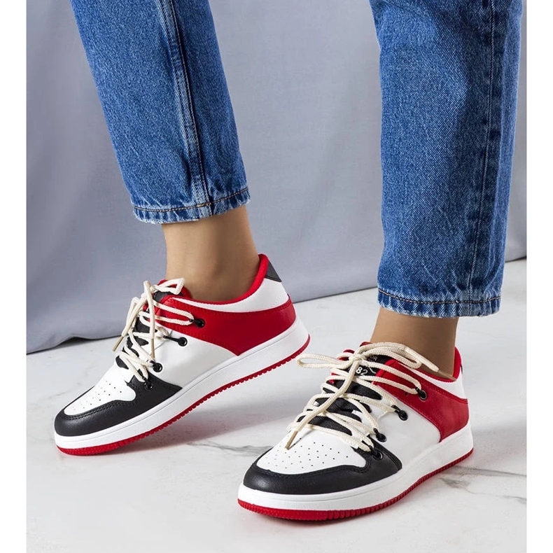 D/GMR Fekete-piros retró cipők a Shari-tól 1