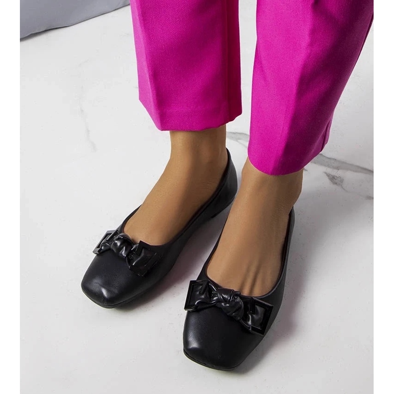 D/GMR Fekete balerinák masnival a Tabitha cégtől 2