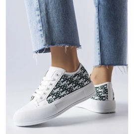 D/GMR Női fehér, divatos márkamintázatú női fehér csíkos cipők 1 D/GMR Női fehér, divatos márkamintázatú női fehér csíkos cipők 1