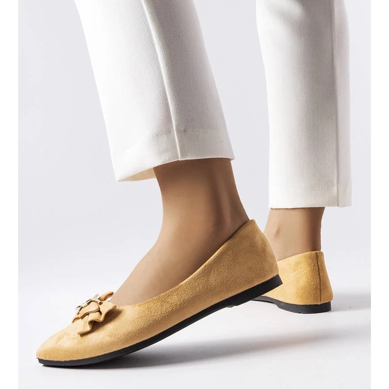 D/GMR Jetté bézs hegyes orrú balerinák 2