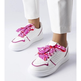 D/GMR Pryor szalaggal átkötött fehér tornacipő 1